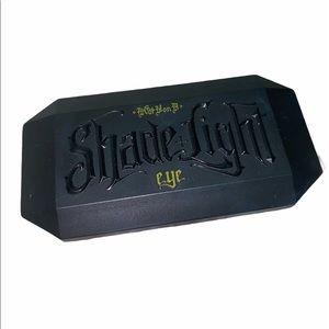 💚🖤 KAT VON D • SAGE💚🖤